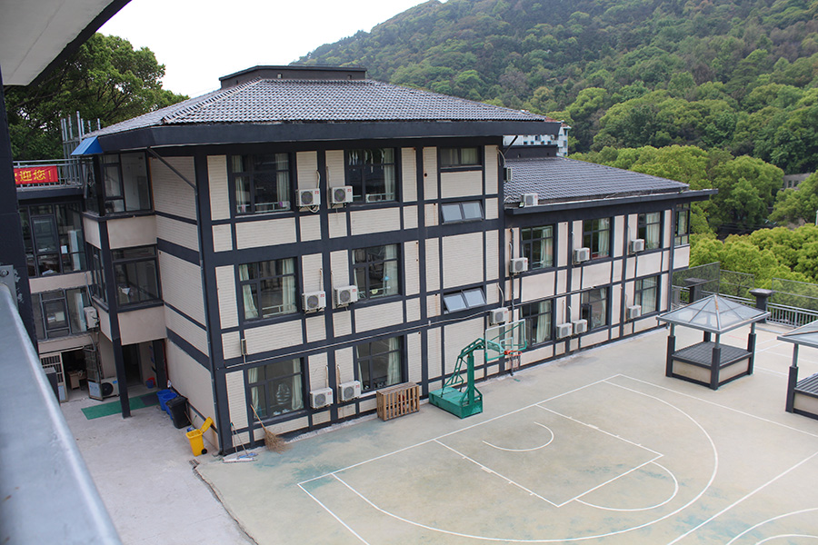 学校宿舍楼